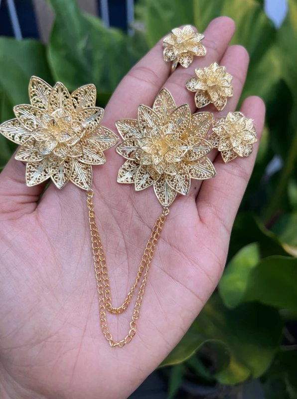 Balinese Kebaya Paired Chain Brooch Set — Layered Lotus (Bros Kancing) with Earrings