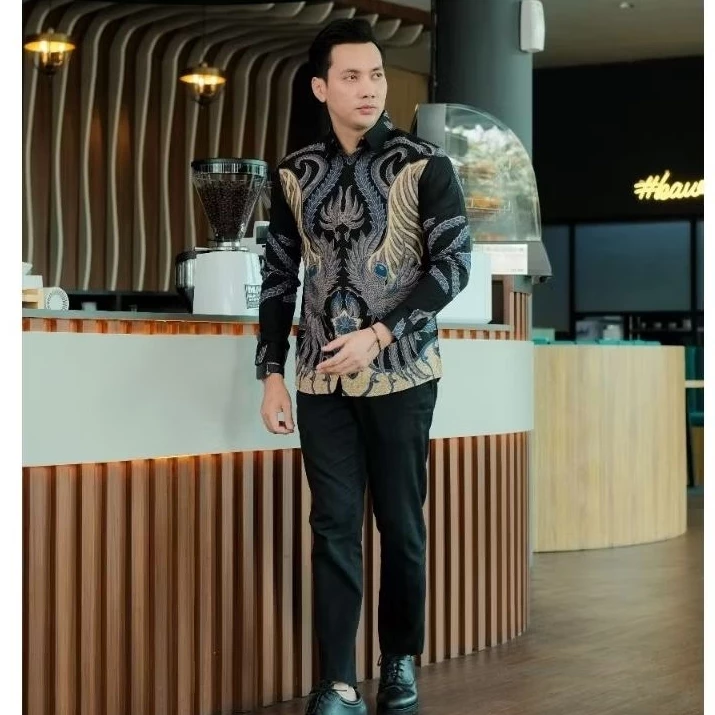 Nusa Weave Studio Abimaya Phoenix Cotton Batik Shirt